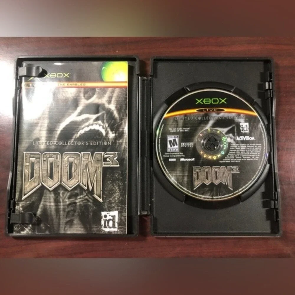 DOOM 3 SteelBook Microsoft XBox Game Limited Collector’s Edition Complete Manual